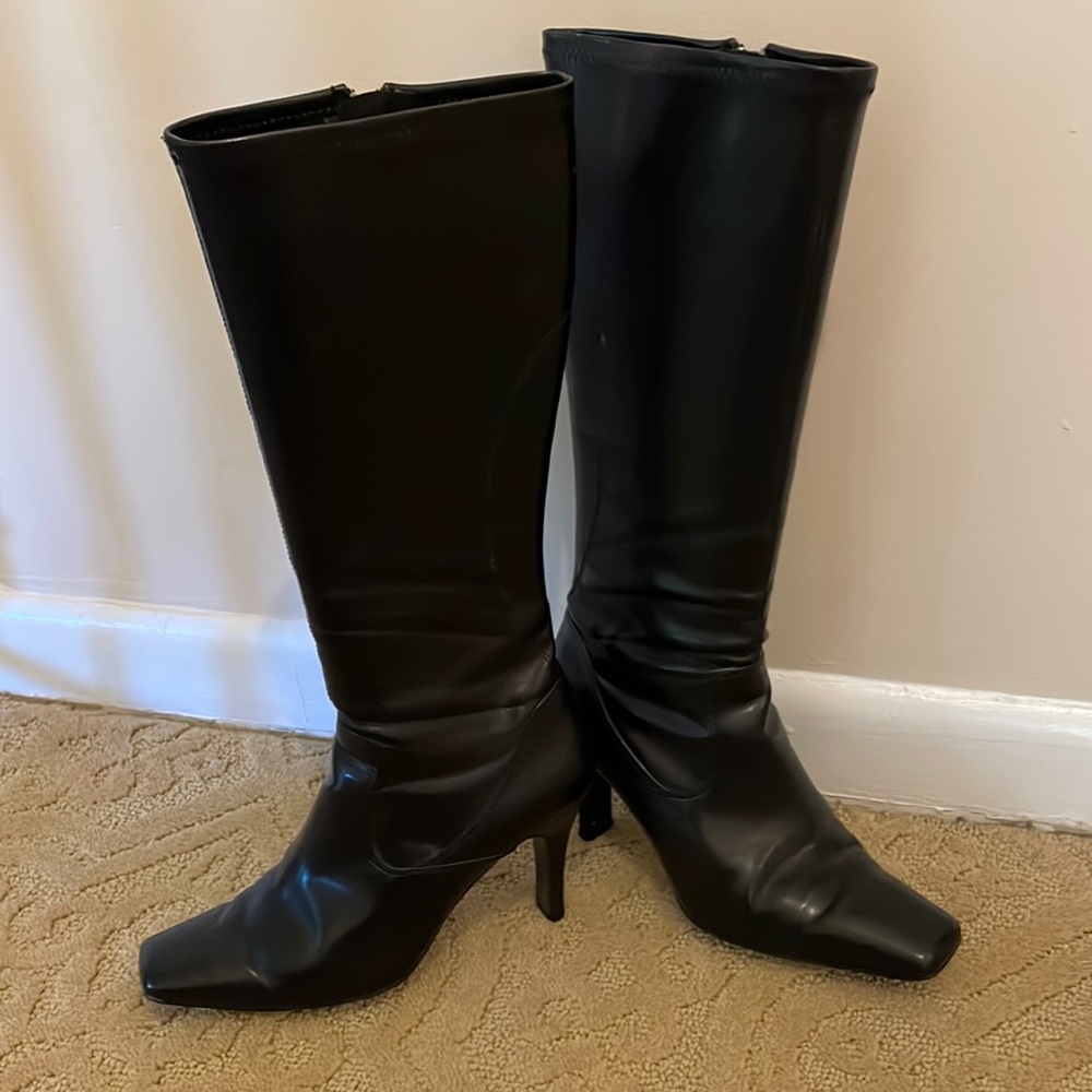 Nine West High Black Boots Size 6. Worn once